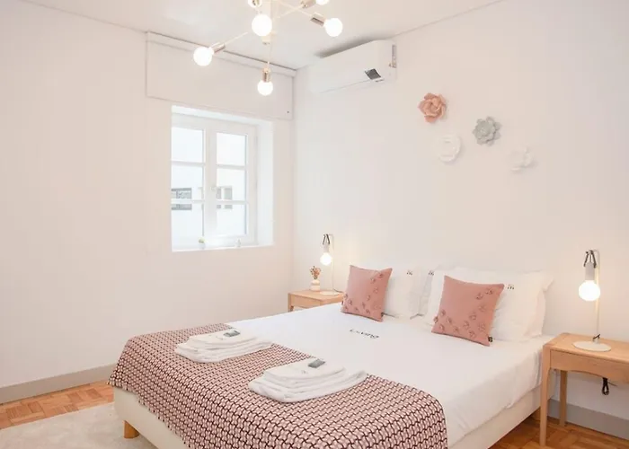 Liiiving In - Alma De Santa Catarina Porto