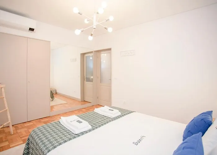 Апартаменты Liiiving In - Alma De Santa Catarina Порту