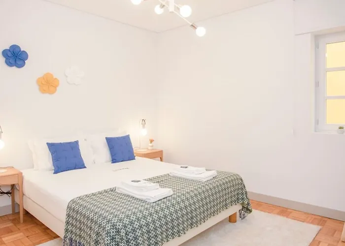 Апартаменты Liiiving In - Alma De Santa Catarina Порту