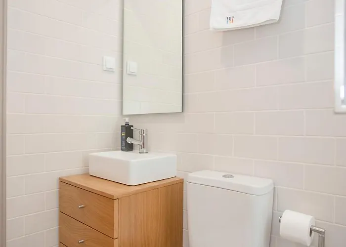 Liiiving In - Alma De Santa Catarina 波尔图